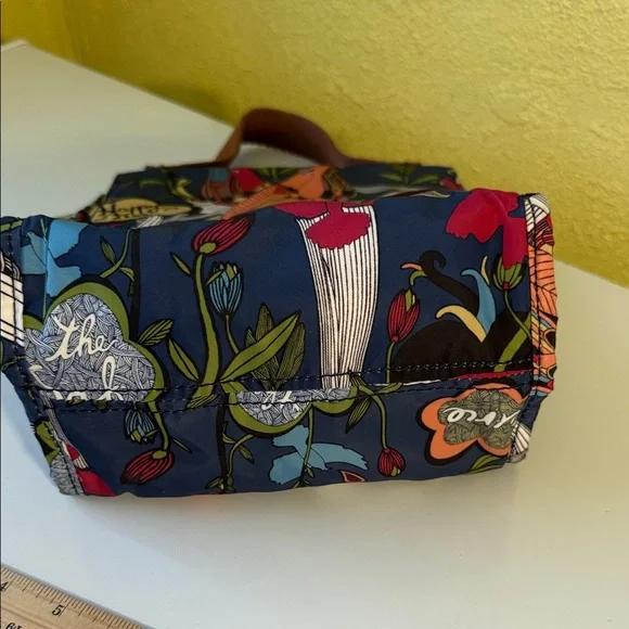 Sakroots Multicolor Bird and Floral Lunch tote - Picture 5 of 7